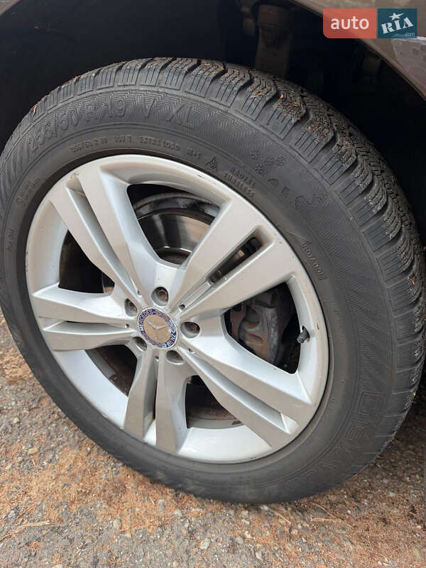 Внедорожник / Кроссовер Mercedes-Benz M-Class 2013 в Харькове