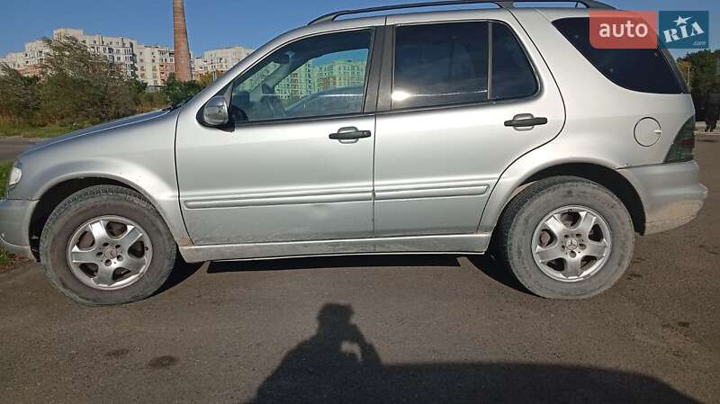 Внедорожник / Кроссовер Mercedes-Benz M-Class 2003 в Львове