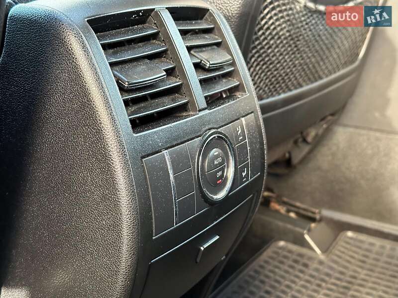 Внедорожник / Кроссовер Mercedes-Benz M-Class 2006 в Одессе