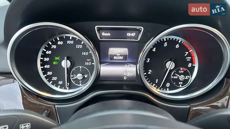 Внедорожник / Кроссовер Mercedes-Benz M-Class 2014 в Николаеве