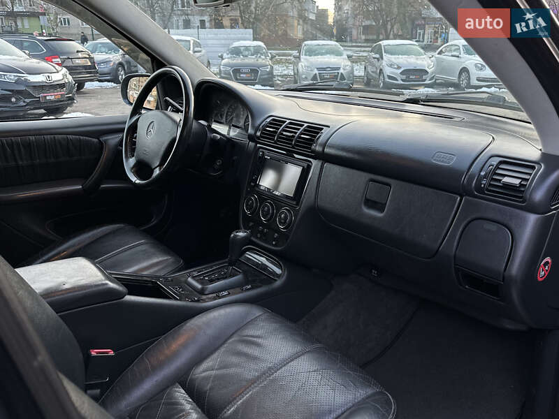 Позашляховик / Кросовер Mercedes-Benz M-Class 2002 в Шептицькому
