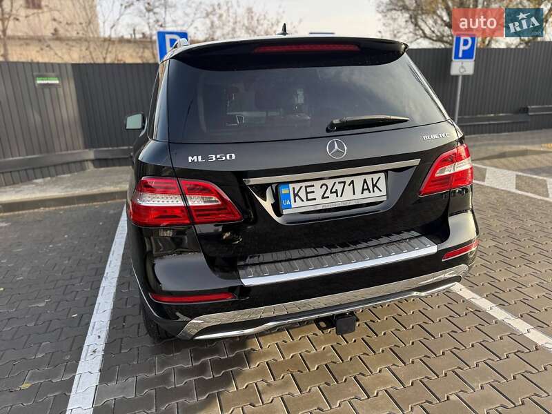 Внедорожник / Кроссовер Mercedes-Benz M-Class 2012 в Днепре