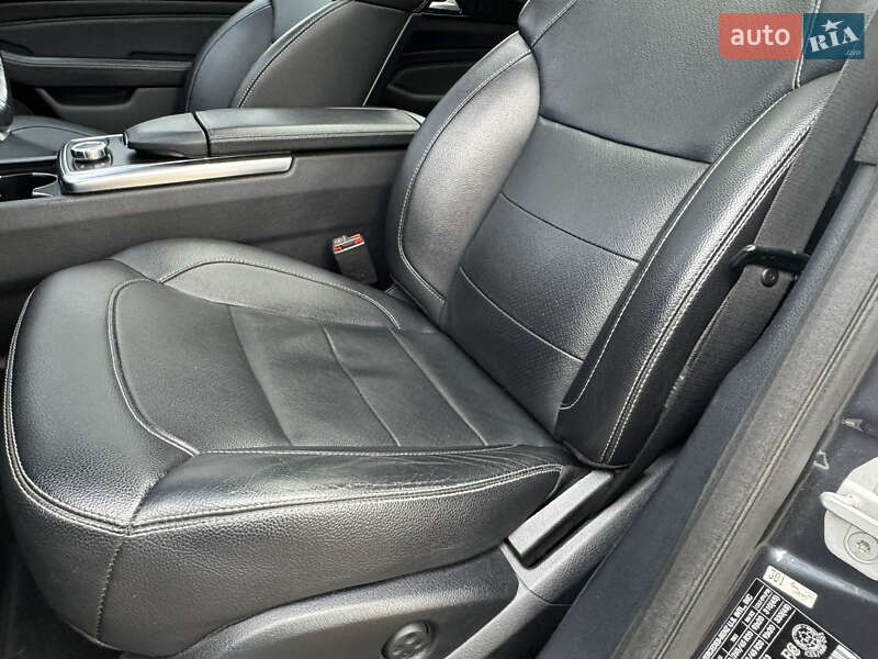 Внедорожник / Кроссовер Mercedes-Benz M-Class 2013 в Киеве