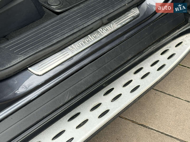 Внедорожник / Кроссовер Mercedes-Benz M-Class 2013 в Киеве