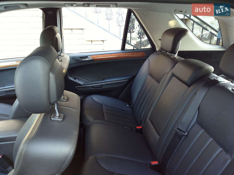 Позашляховик / Кросовер Mercedes-Benz M-Class 2008 в Києві