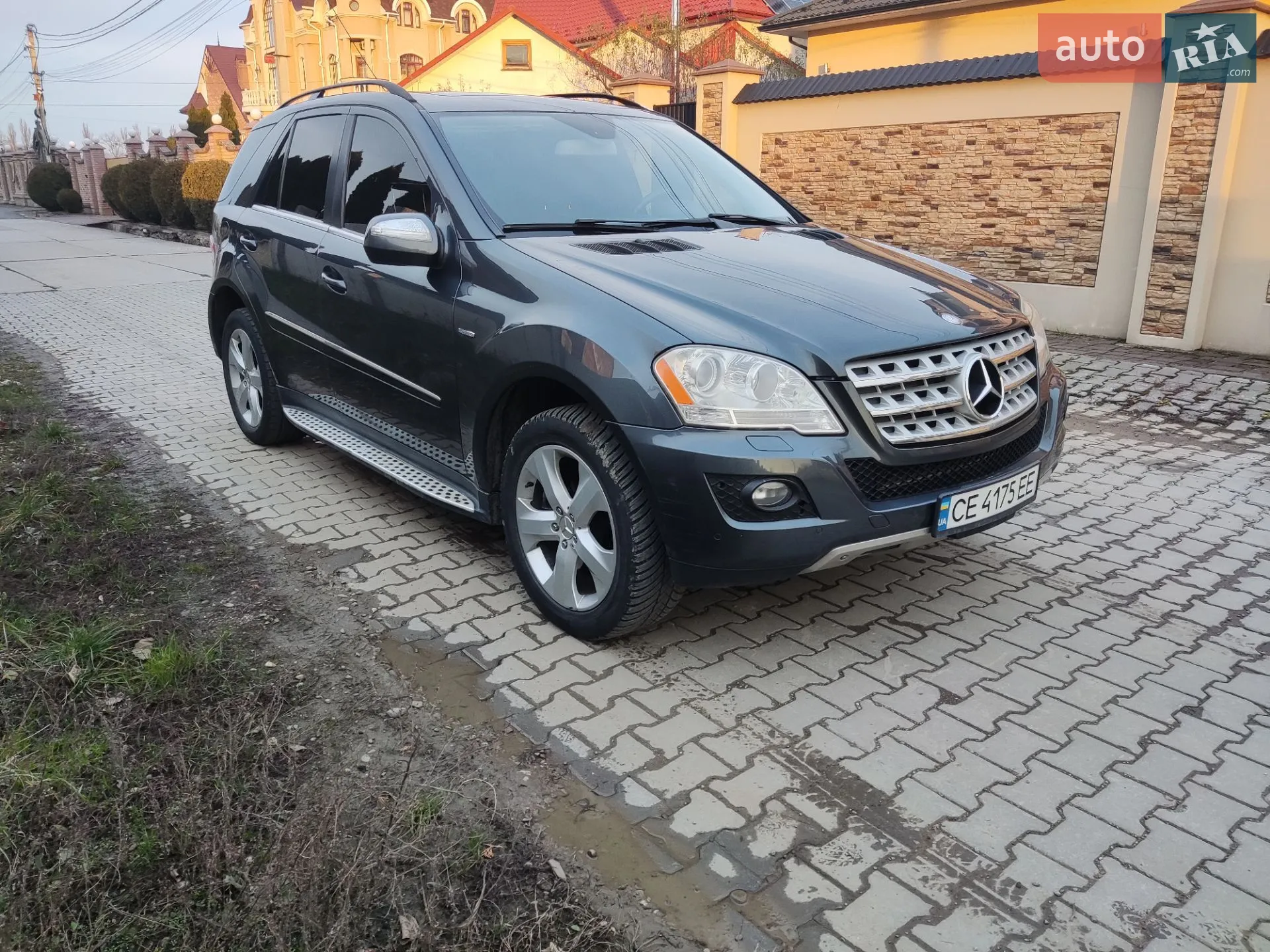 2010 Mercedes-Benz M-klasse - мініатюра 4