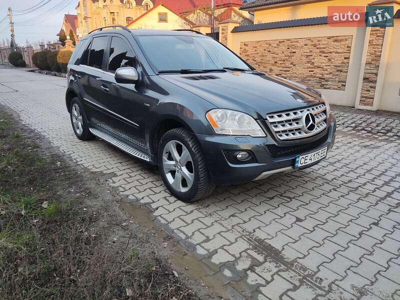 Внедорожник / Кроссовер Mercedes-Benz M-Class 2010 в Черновцах фото 5 Внедорожник / Кроссовер Mercedes-Benz M-Class 2010 в Черновцах