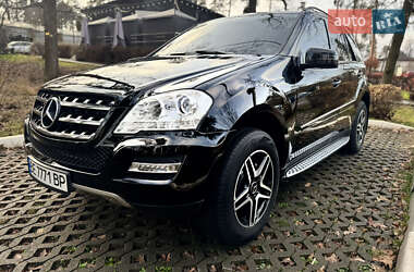 Внедорожник / Кроссовер Mercedes-Benz M-Class 2008 в Буче