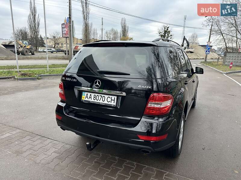 Позашляховик / Кросовер Mercedes-Benz M-Class 2011 в Києві фото 6 Позашляховик / Кросовер Mercedes-Benz M-Class 2011 в Києві