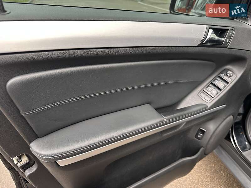 Позашляховик / Кросовер Mercedes-Benz M-Class 2011 в Києві фото 16 Позашляховик / Кросовер Mercedes-Benz M-Class 2011 в Києві