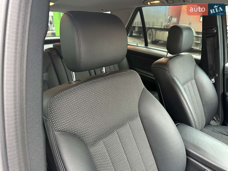 Позашляховик / Кросовер Mercedes-Benz M-Class 2011 в Києві фото 31 Позашляховик / Кросовер Mercedes-Benz M-Class 2011 в Києві