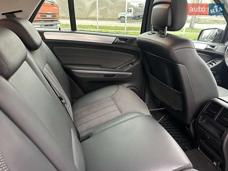 Позашляховик / Кросовер Mercedes-Benz M-Class 2011 в Києві фото 39 Позашляховик / Кросовер Mercedes-Benz M-Class 2011 в Києві