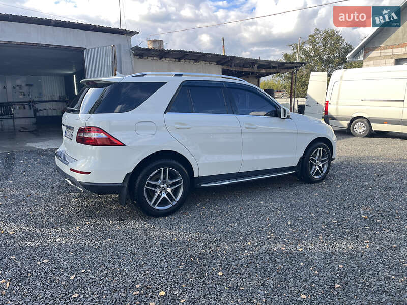 Внедорожник / Кроссовер Mercedes-Benz M-Class 2013 в Камне-Каширском фото 11 Внедорожник / Кроссовер Mercedes-Benz M-Class 2013 в Камне-Каширском