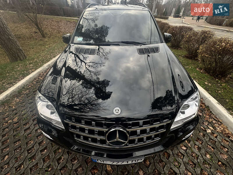 Внедорожник / Кроссовер Mercedes-Benz M-Class 2008 в Буче