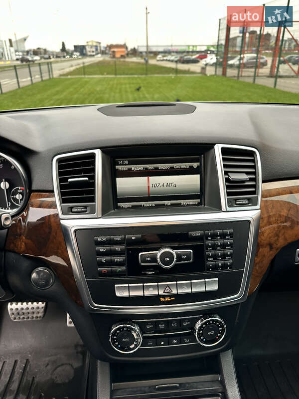 Внедорожник / Кроссовер Mercedes-Benz M-Class 2013 в Киеве