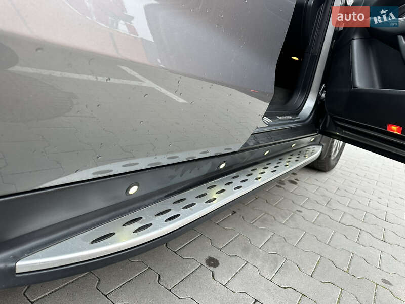 Внедорожник / Кроссовер Mercedes-Benz M-Class 2013 в Киеве