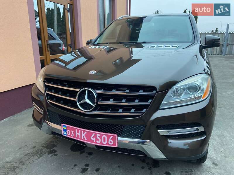 Внедорожник / Кроссовер Mercedes-Benz M-Class 2012 в Дубно
