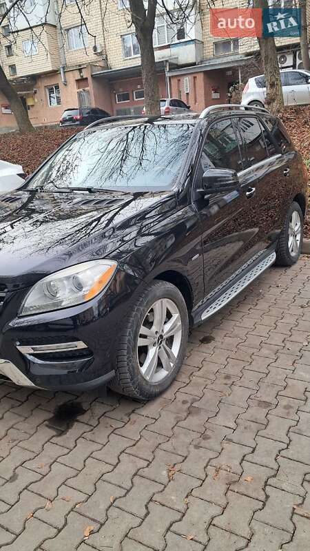 Внедорожник / Кроссовер Mercedes-Benz M-Class 2012 в Черновцах фото 5 Внедорожник / Кроссовер Mercedes-Benz M-Class 2012 в Черновцах