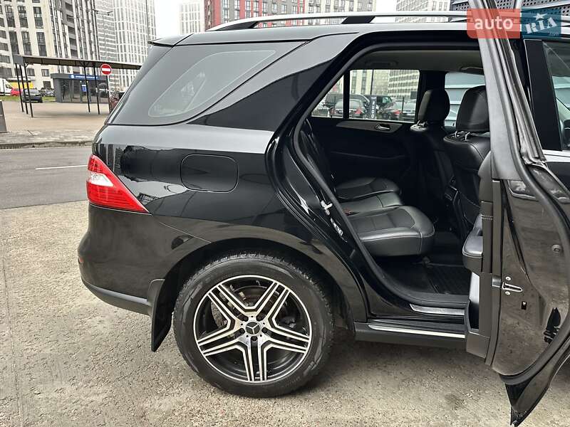 Позашляховик / Кросовер Mercedes-Benz M-Class 2012 в Києві фото 47 Позашляховик / Кросовер Mercedes-Benz M-Class 2012 в Києві