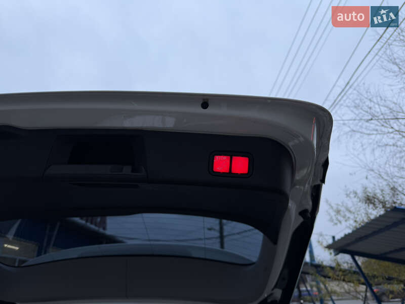 Внедорожник / Кроссовер Mercedes-Benz M-Class 2014 в Харькове фото 11 Внедорожник / Кроссовер Mercedes-Benz M-Class 2014 в Харькове