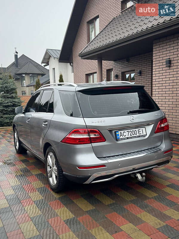 Внедорожник / Кроссовер Mercedes-Benz M-Class 2013 в Луцке фото 4 Внедорожник / Кроссовер Mercedes-Benz M-Class 2013 в Луцке