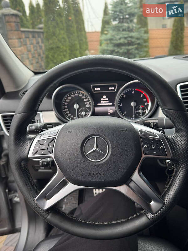 Внедорожник / Кроссовер Mercedes-Benz M-Class 2013 в Луцке фото 19 Внедорожник / Кроссовер Mercedes-Benz M-Class 2013 в Луцке