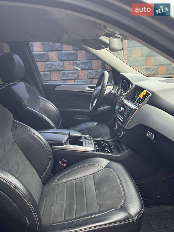 Внедорожник / Кроссовер Mercedes-Benz M-Class 2013 в Луцке фото 33 Внедорожник / Кроссовер Mercedes-Benz M-Class 2013 в Луцке