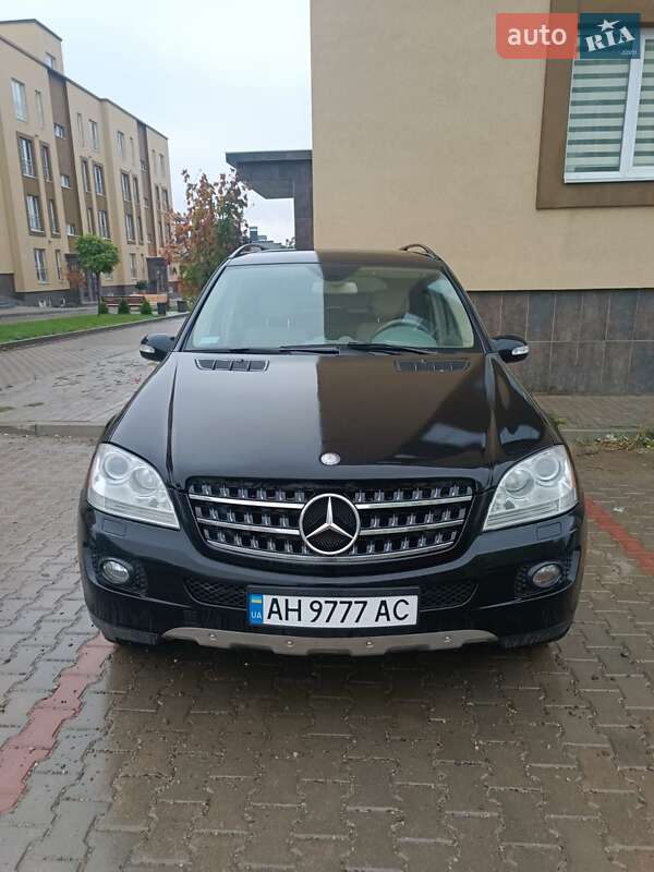 Mercedes-Benz M-Class 2008