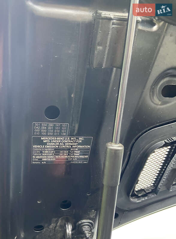 Внедорожник / Кроссовер Mercedes-Benz M-Class 2011 в Киеве фото 26 Внедорожник / Кроссовер Mercedes-Benz M-Class 2011 в Киеве