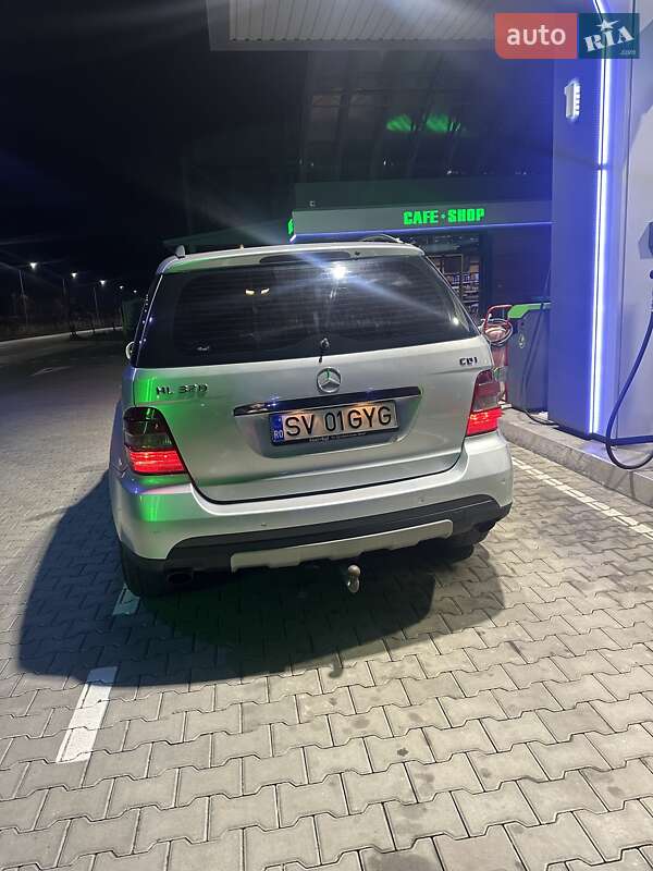Внедорожник / Кроссовер Mercedes-Benz M-Class 2006 в Виннице
