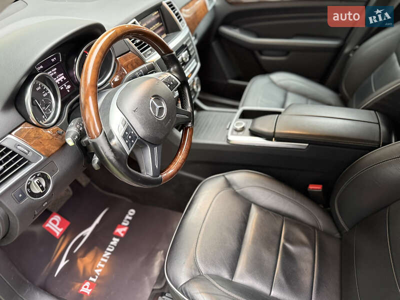 Позашляховик / Кросовер Mercedes-Benz M-Class 2012 в Одесі