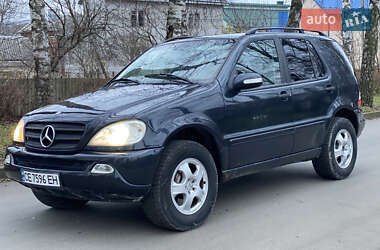 Внедорожник / Кроссовер Mercedes-Benz M-Class 2002 в Черновцах