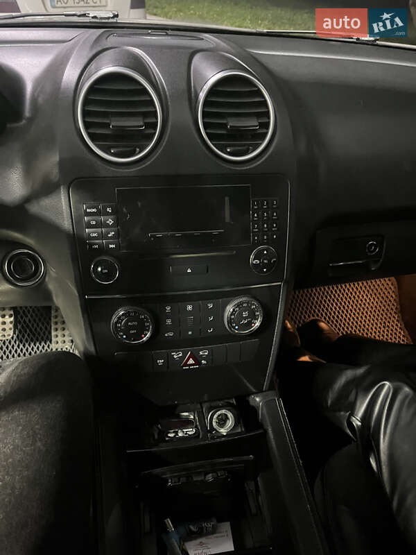 Позашляховик / Кросовер Mercedes-Benz M-Class 2006 в Дубовому