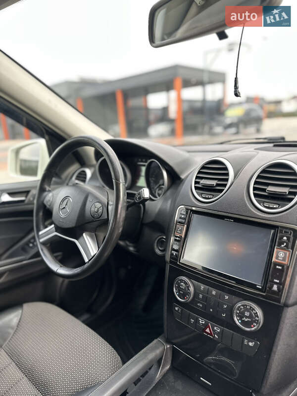 Позашляховик / Кросовер Mercedes-Benz M-Class 2011 в Вінниці фото 12 Позашляховик / Кросовер Mercedes-Benz M-Class 2011 в Вінниці