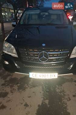 Внедорожник / Кроссовер Mercedes-Benz M-Class 2009 в Черновцах