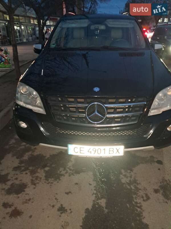 Mercedes-Benz M-Class 2009