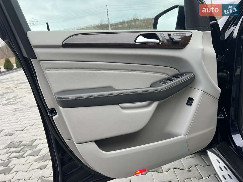 Внедорожник / Кроссовер Mercedes-Benz M-Class 2012 в Снятине фото 45 Внедорожник / Кроссовер Mercedes-Benz M-Class 2012 в Снятине