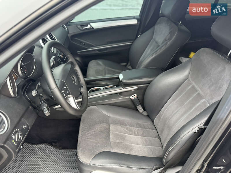 Позашляховик / Кросовер Mercedes-Benz M-Class 2007 в Чернівцях фото 37 Позашляховик / Кросовер Mercedes-Benz M-Class 2007 в Чернівцях