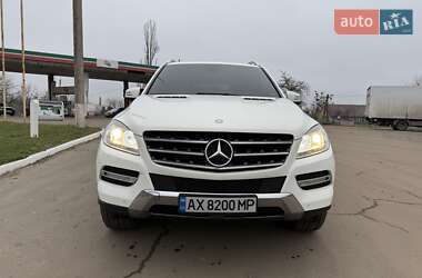 Позашляховик / Кросовер Mercedes-Benz M-Class 2012 в Ізюмі