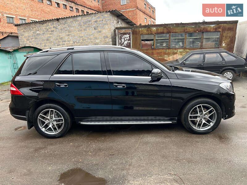 Позашляховик / Кросовер Mercedes-Benz M-Class 2015 в Харкові фото 5 Позашляховик / Кросовер Mercedes-Benz M-Class 2015 в Харкові