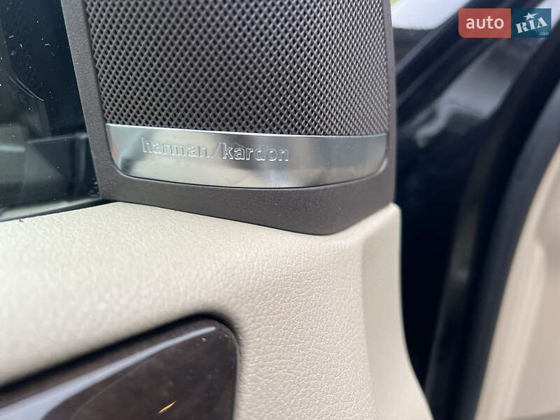 Внедорожник / Кроссовер Mercedes-Benz M-Class 2015 в Киеве