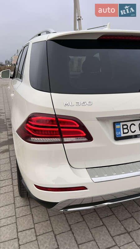 Внедорожник / Кроссовер Mercedes-Benz M-Class 2012 в Львове