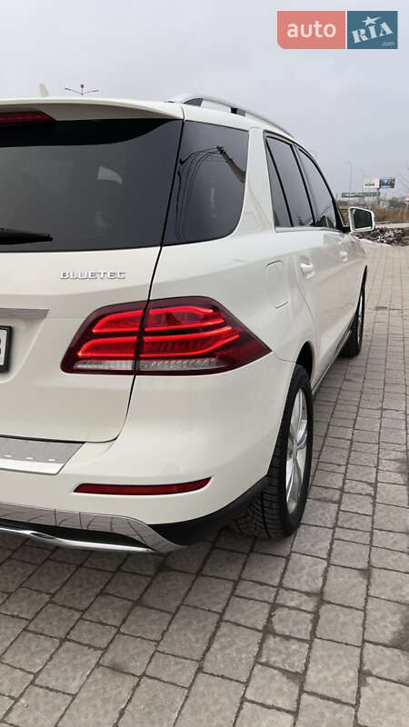 Внедорожник / Кроссовер Mercedes-Benz M-Class 2012 в Львове