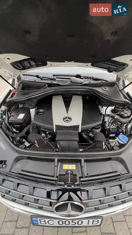 Внедорожник / Кроссовер Mercedes-Benz M-Class 2012 в Львове