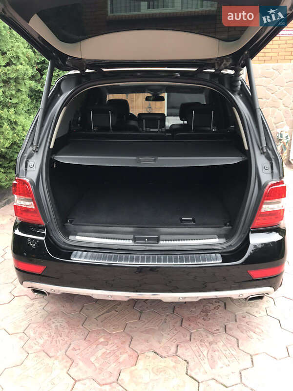 Внедорожник / Кроссовер Mercedes-Benz M-Class 2008 в Хмельницком