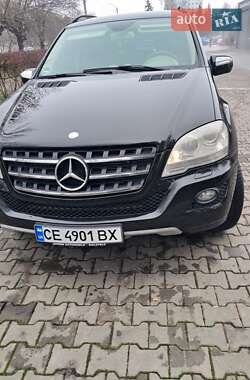 Внедорожник / Кроссовер Mercedes-Benz M-Class 2009 в Черновцах