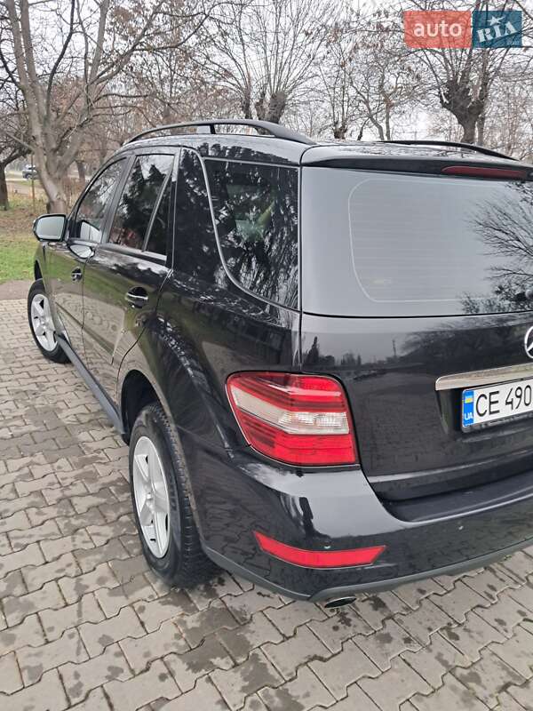 Позашляховик / Кросовер Mercedes-Benz M-Class 2009 в Чернівцях фото 18 Позашляховик / Кросовер Mercedes-Benz M-Class 2009 в Чернівцях