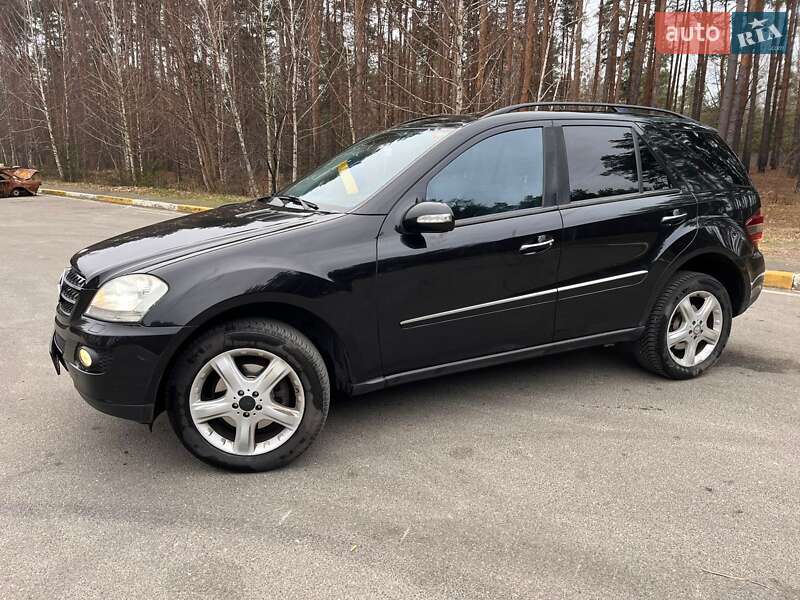 Внедорожник / Кроссовер Mercedes-Benz M-Class 2008 в Ирпене