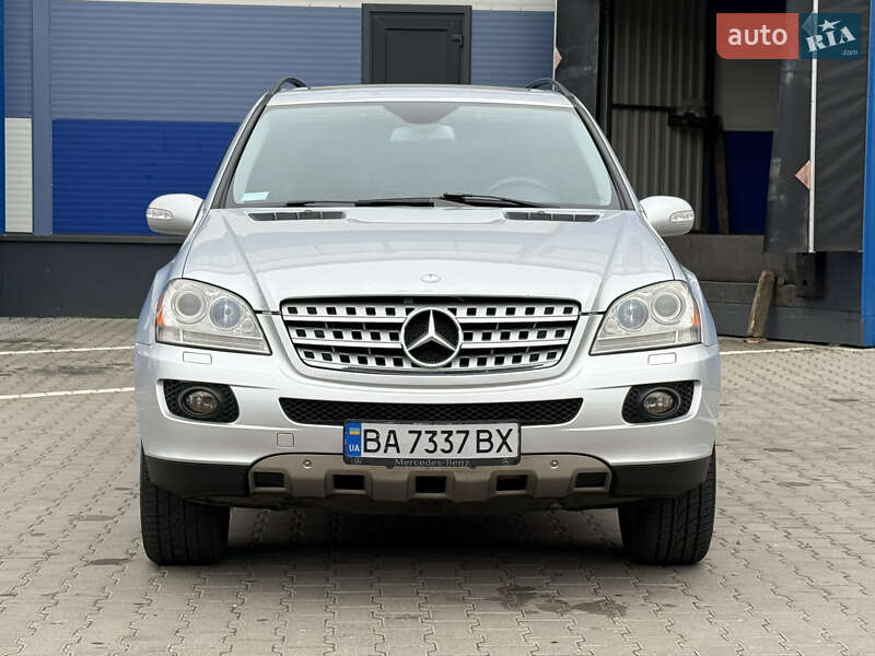 Внедорожник / Кроссовер Mercedes-Benz M-Class 2008 в Ровно фото 3 Внедорожник / Кроссовер Mercedes-Benz M-Class 2008 в Ровно