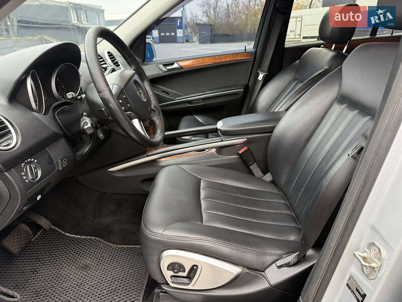 Внедорожник / Кроссовер Mercedes-Benz M-Class 2008 в Ровно фото 31 Внедорожник / Кроссовер Mercedes-Benz M-Class 2008 в Ровно